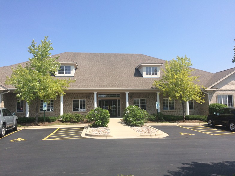 3 Executive Ct, South Barrington, IL en alquiler - Foto principal - Imagen 1 de 87