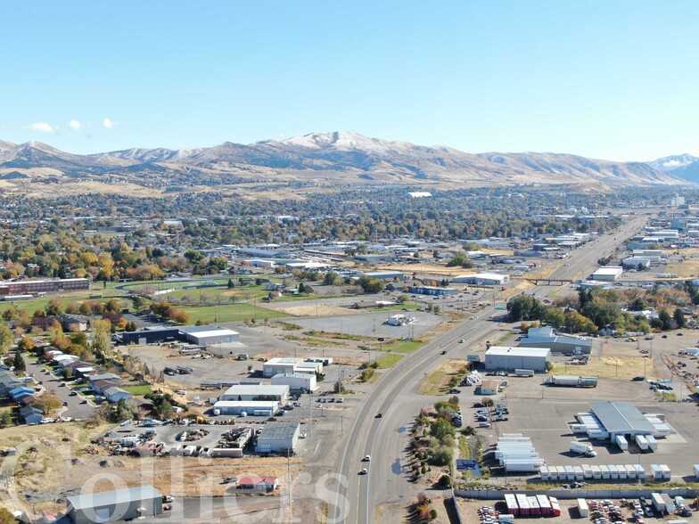 3633 US-30, Pocatello, ID en alquiler - Foto del edificio - Imagen 2 de 18