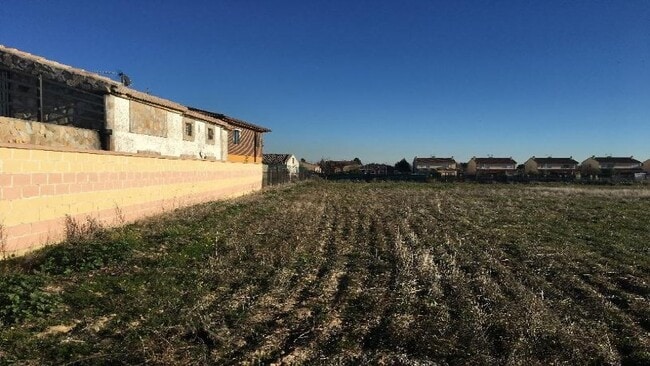 Más detalles de Calle Enebro, 37 D, Ugena - Terreno en venta