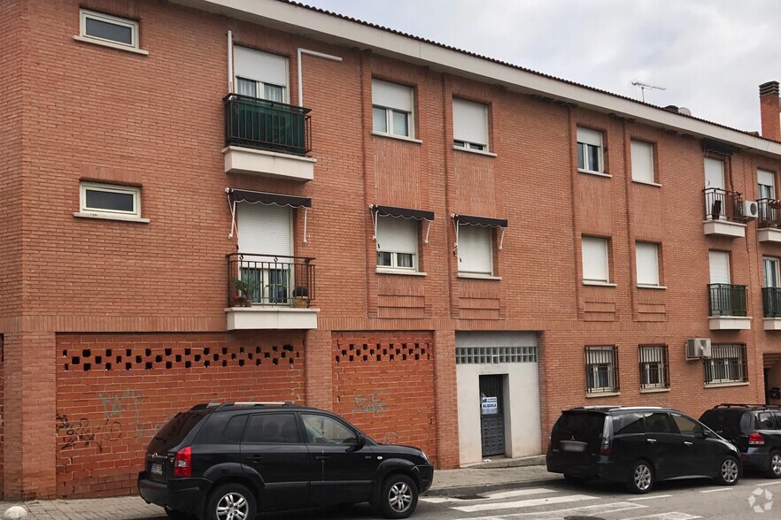 Calle Ventosilla, 5, San Agustín del Guadalix, Madrid en alquiler - Foto del edificio - Imagen 2 de 2