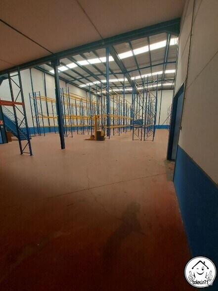 Nave en Seseña, Toledo en venta - Foto del interior - Imagen 1 de 1