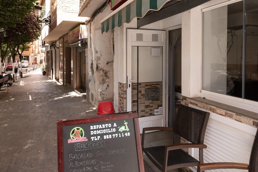 Real, 74, Lanjarón, Granada en venta - Foto del edificio - Imagen 3 de 27
