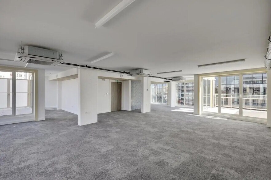 77 Rue Jean Bleuzen, Vanves en venta - Foto del edificio - Imagen 3 de 16