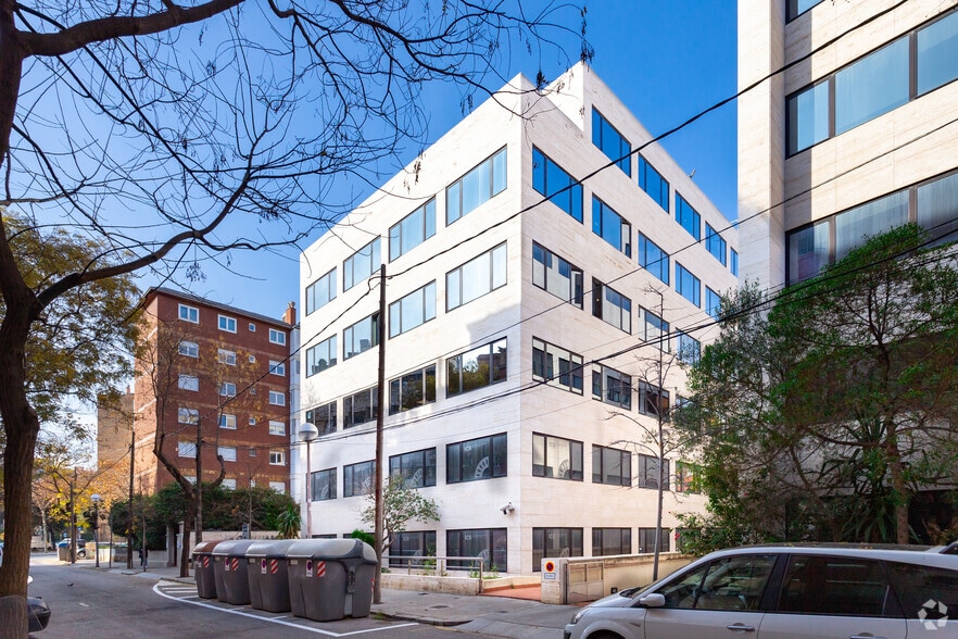 Carrer del Milanesat, 21-23, Barcelona, Barcelona en alquiler - Foto del edificio - Imagen 3 de 5