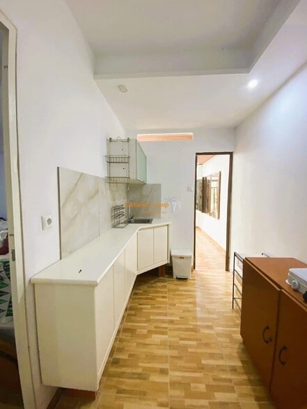 Local en Elche, Alicante en venta - Foto del interior - Imagen 3 de 7