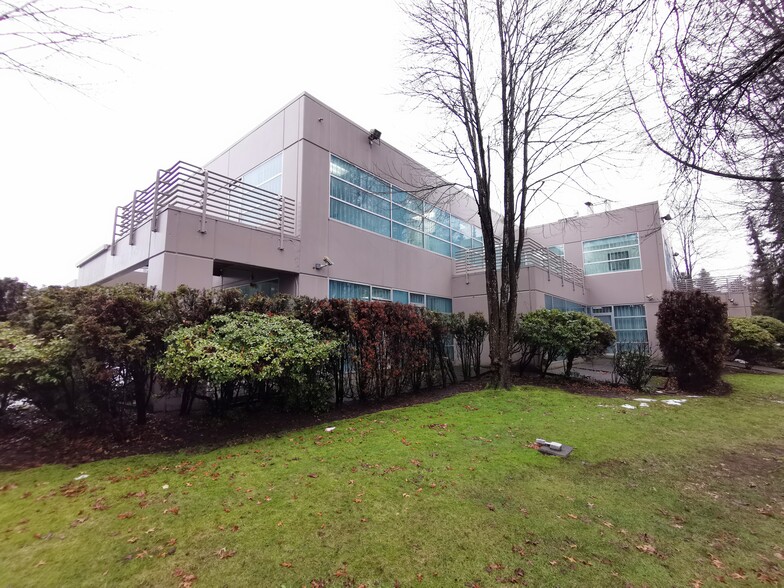 3871 N Fraser Way, Burnaby, BC en alquiler - Foto del edificio - Imagen 3 de 46