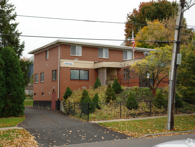 211 Tompkins St, Syracuse, NY en venta - Foto principal - Imagen 1 de 2