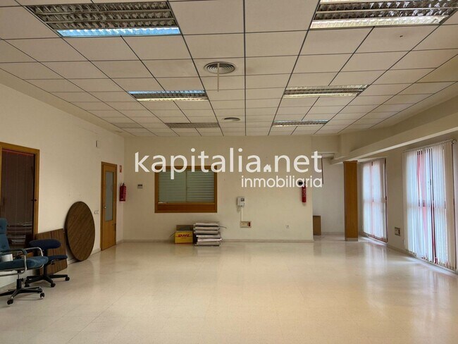 Más detalles de Oficina en alquiler