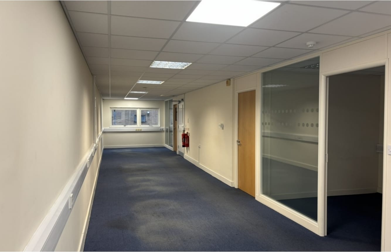 Gordon Mews, Brighton, ESX BN41 1HU - Unidad 3 -  - Foto del interior - Image 1 of 4