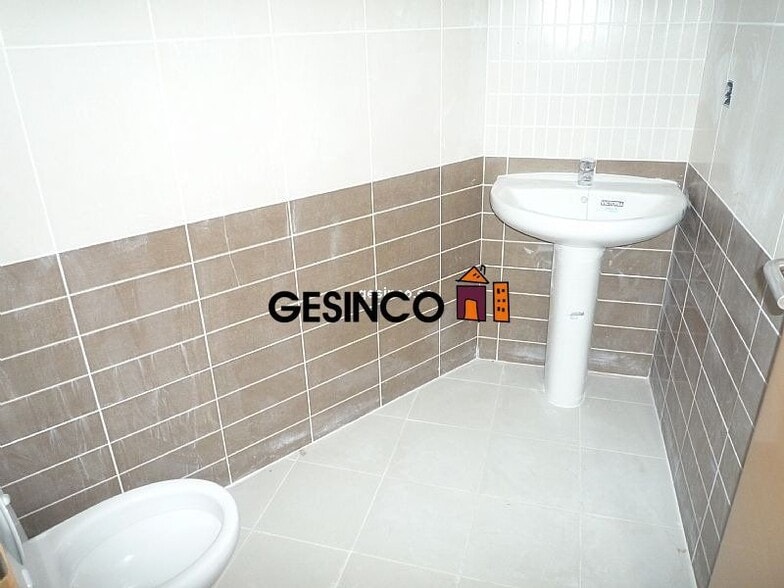 Local en Ontinyent en venta - Foto del edificio - Imagen 3 de 3