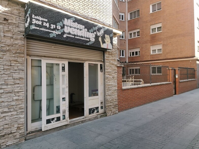 Local en Valladolid en alquiler - Foto del edificio - Imagen 2 de 12