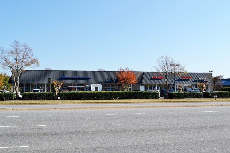 745 N Battlefield Blvd, Chesapeake, VA en venta - Foto del edificio - Imagen 3 de 11