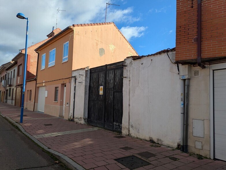 Calle de la Serranía de Ronda, 36, Valladolid, Valladolid en venta - Foto principal - Imagen 2 de 33