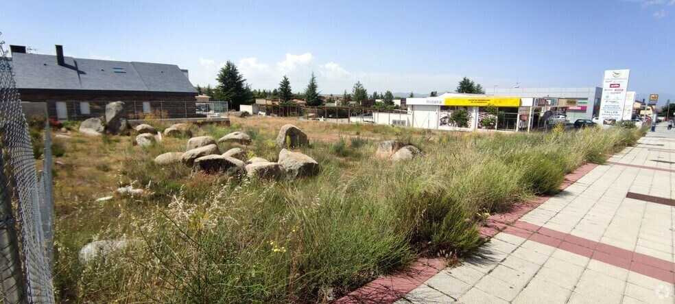 AR 2/8 moruchas, Hervencias, Ávila, Ávila en venta - Foto del edificio - Imagen 3 de 7