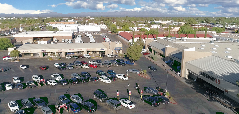 2190 E Fry Blvd, Sierra Vista, AZ en alquiler - Foto del edificio - Imagen 1 de 2