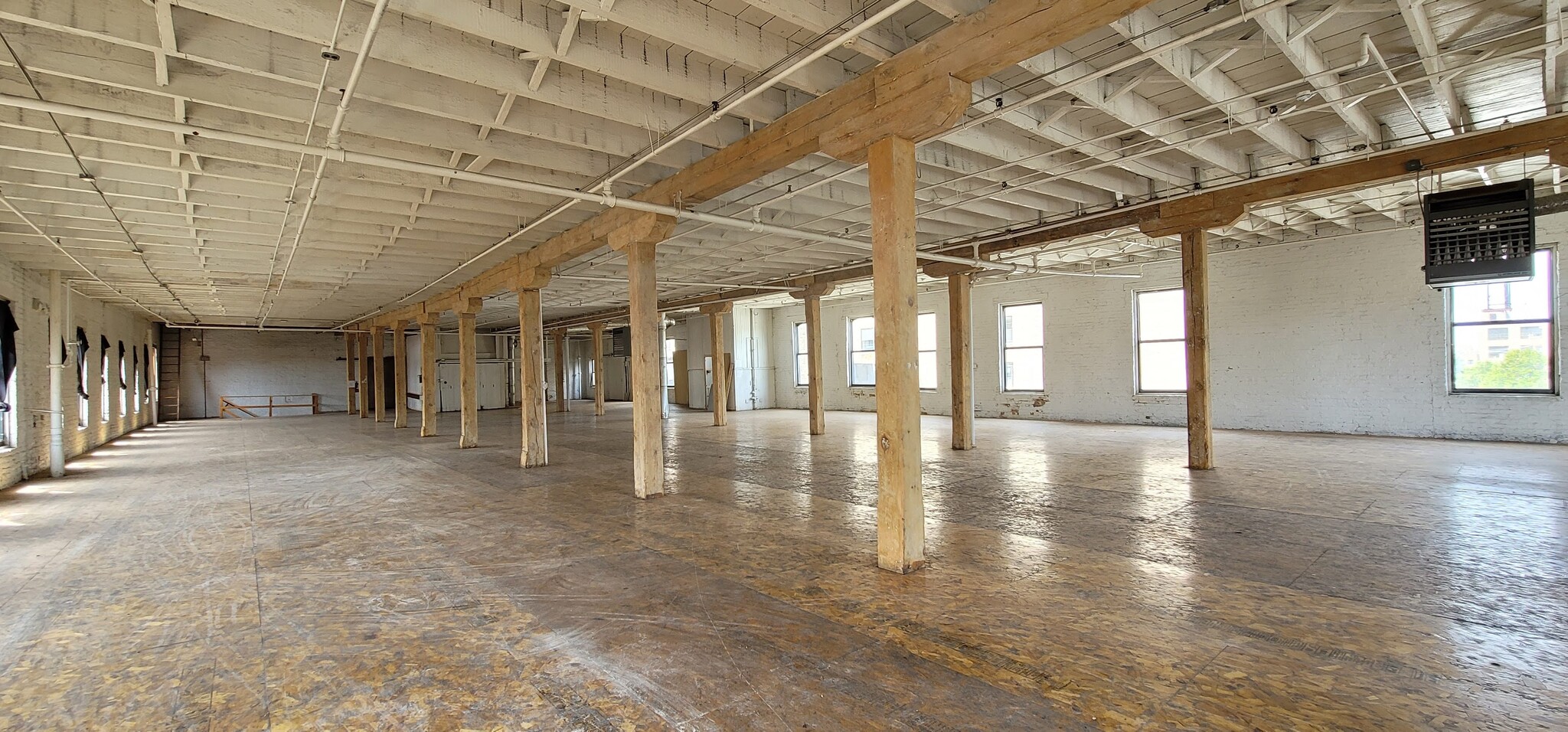 1100 W Cermak Rd, Chicago, IL en alquiler Foto del interior- Imagen 1 de 3