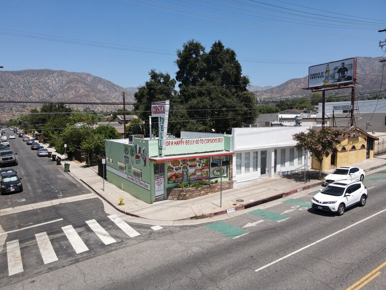 8111 Foothill Blvd, Sunland, CA en venta - Foto principal - Imagen 1 de 15