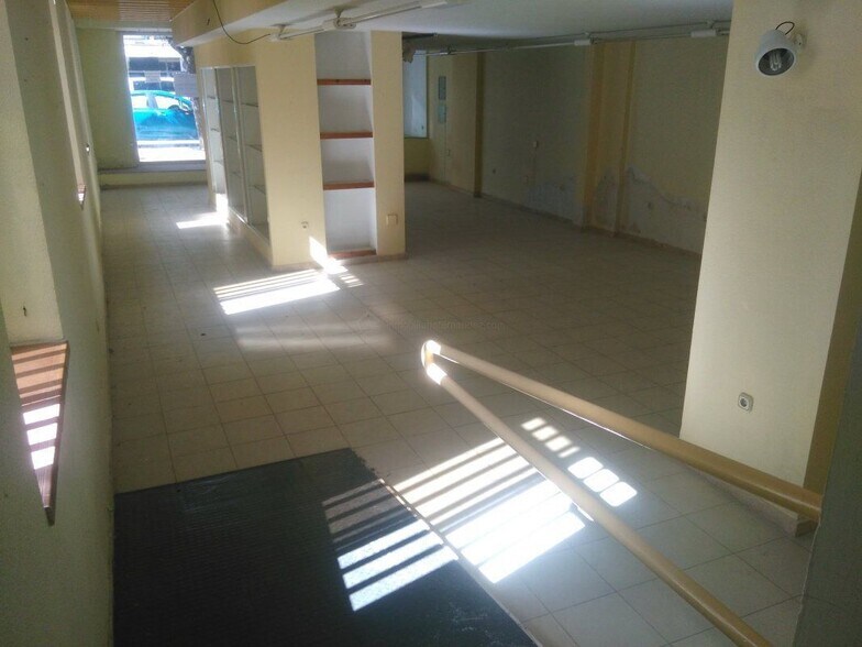 Local en Cáceres, Cáceres en alquiler - Foto del edificio - Imagen 2 de 7