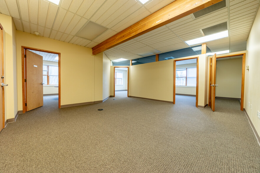 8130 Railroad Ave SE, Snoqualmie, WA en alquiler - Foto del interior - Imagen 1 de 13