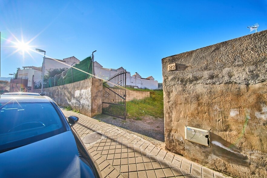 Carretera de la Sierra, 27, Granada, Granada en venta - Foto del edificio - Imagen 2 de 24