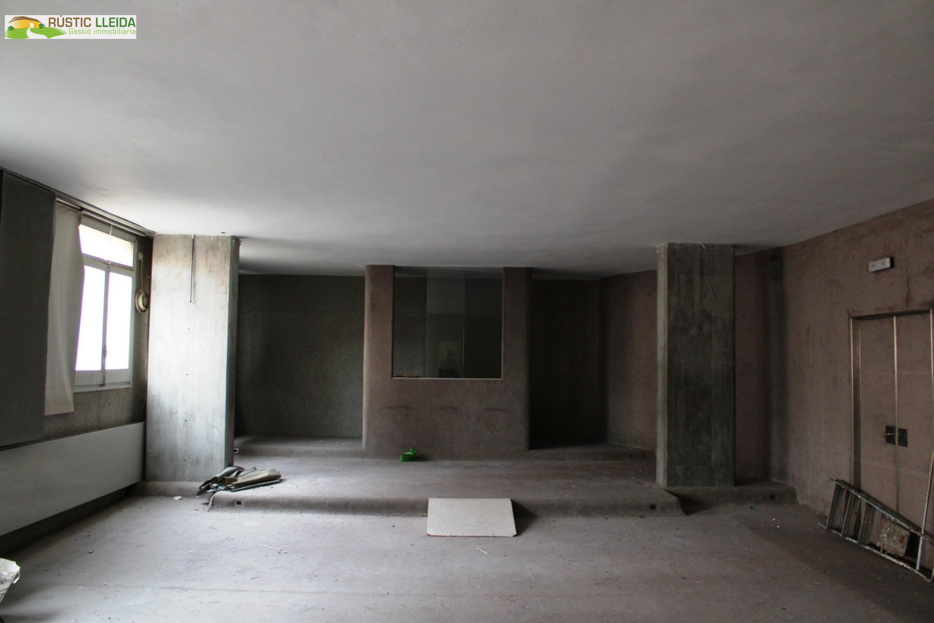 Edificio residencial en Tàrrega, Lérida en venta Foto principal- Imagen 1 de 3