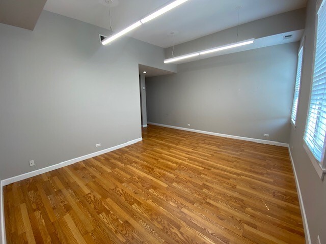 72 S La Grange Rd, La Grange, IL en alquiler - Foto del interior - Imagen 2 de 10