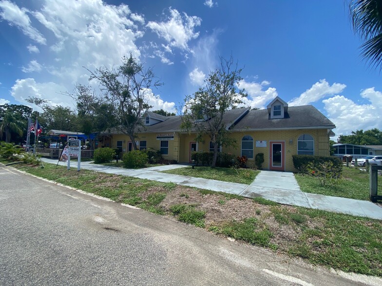 1565 Sarno Rd, Melbourne, FL en venta - Foto del edificio - Imagen 1 de 18