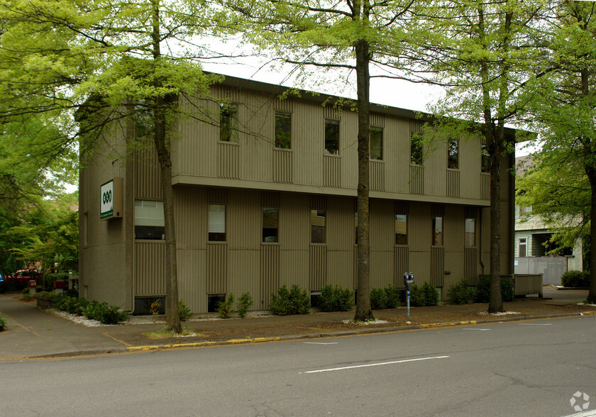 315 W Broadway, Eugene, OR en venta - Foto principal - Imagen 1 de 4