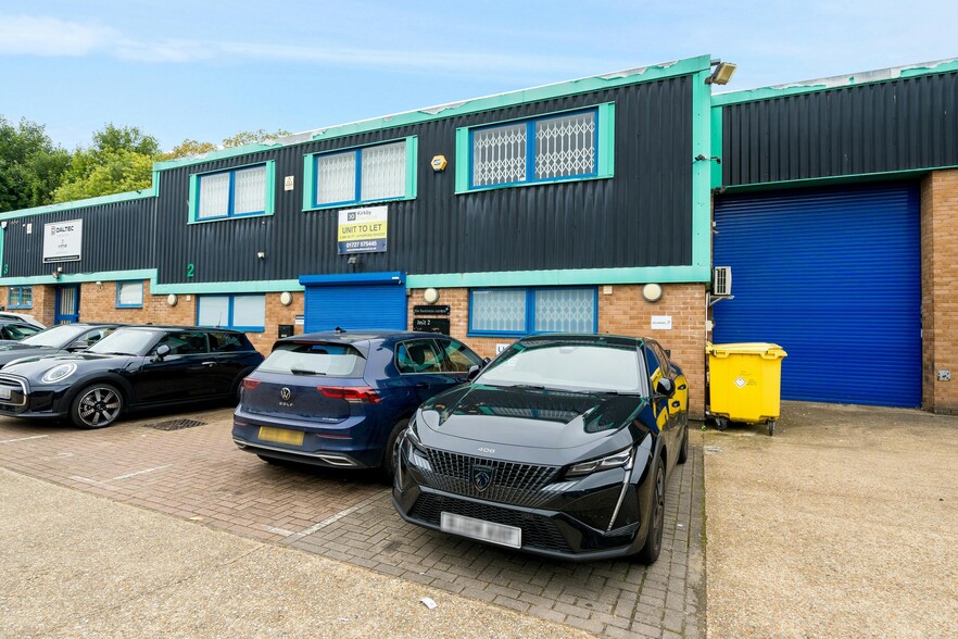 Colne Way, Watford en alquiler - Foto del edificio - Imagen 1 de 37