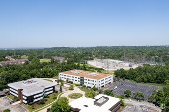 1285 Fern Ridge Pky, Creve Coeur, MO - VISTA AÉREA  vista de mapa