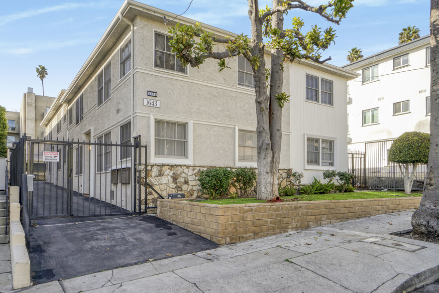 1643 N Formosa Ave, Los Angeles, CA en venta - Foto del edificio - Imagen 1 de 21