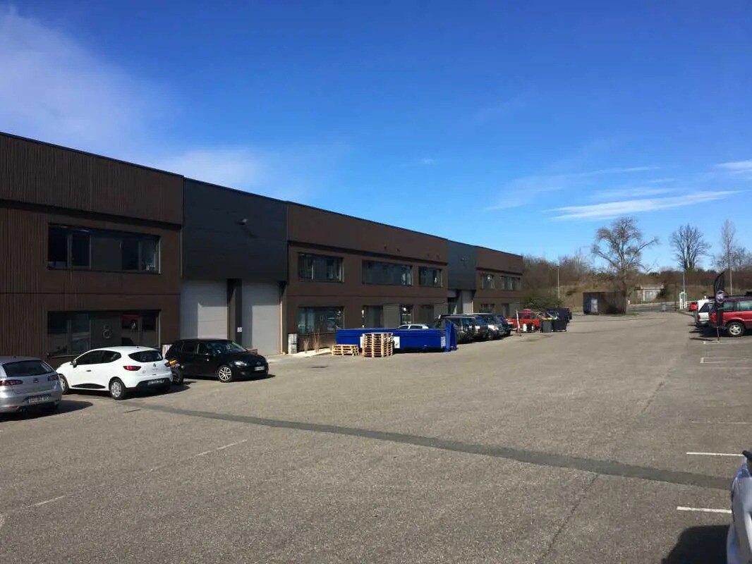 12 Chemin Des Gorges, Dardilly en alquiler Foto del edificio- Imagen 1 de 11