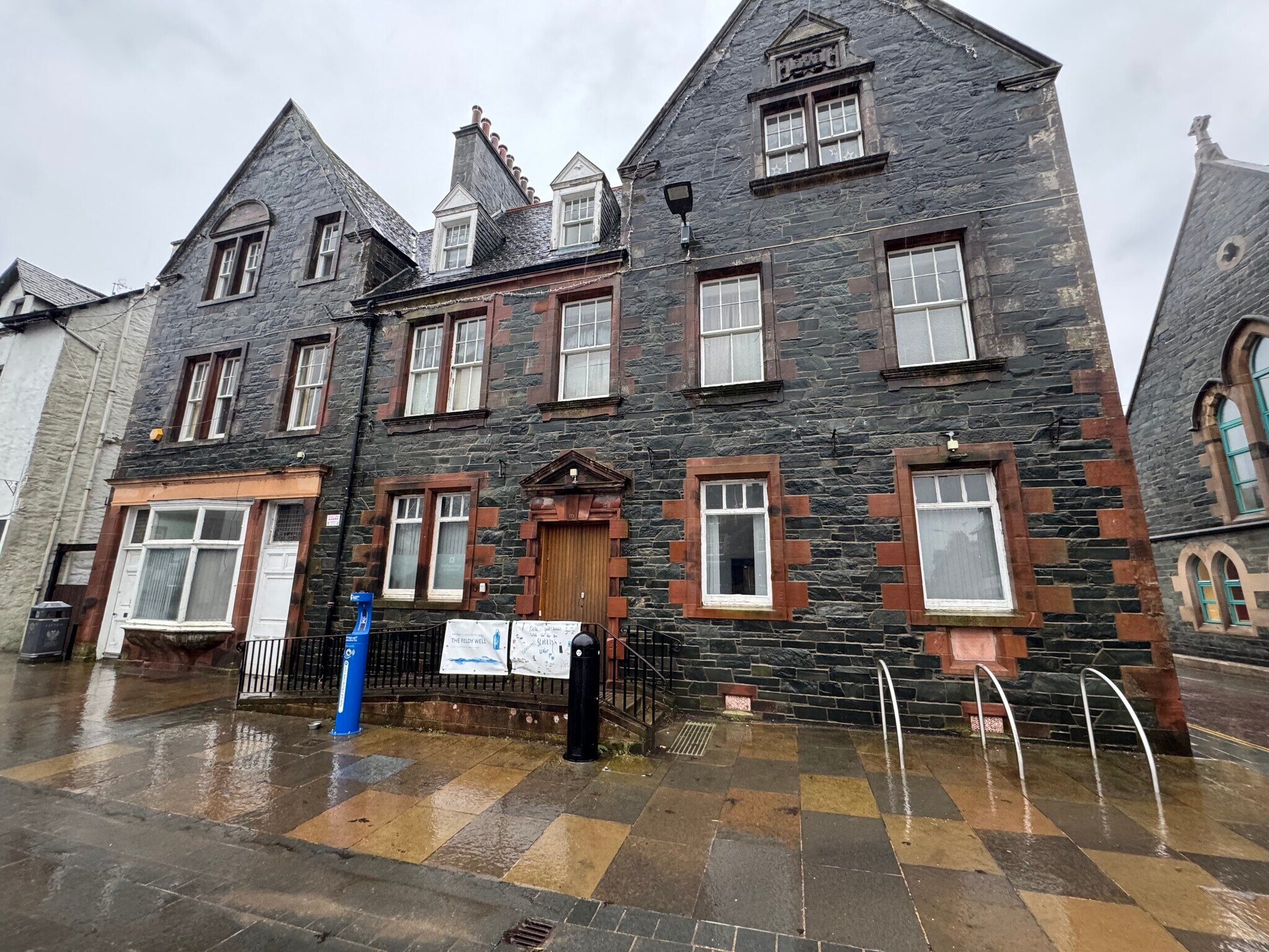 8 The Square, Aberfeldy en alquiler Foto del edificio- Imagen 1 de 7