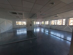 Calle Miguel Yuste, 6-8, Madrid, Madrid en alquiler Foto del interior- Imagen 2 de 5