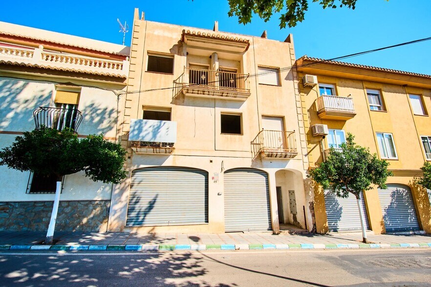 Calle Señor de la Expiración, 65, Lanjarón, Granada en venta - Foto del edificio - Imagen 2 de 38