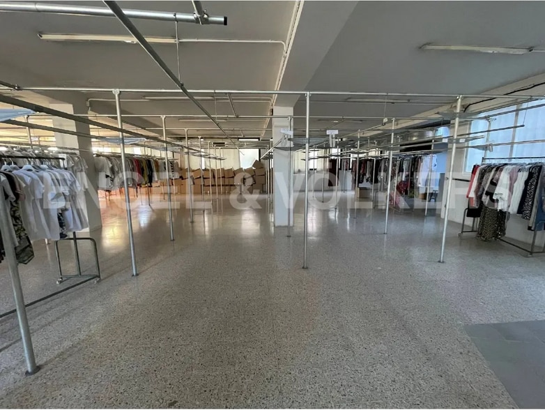 Nave en Terrassa, Barcelona en venta - Foto del interior - Imagen 2 de 5