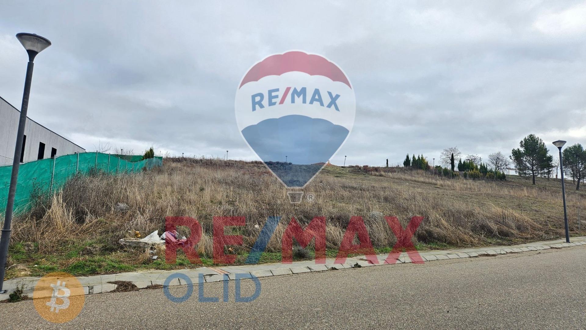 Terreno en Renedo de Esgueva, Valladolid en venta Foto del edificio- Imagen 1 de 13