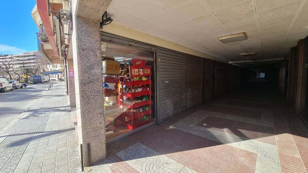 Edificio residencial en Sant Feliu de Guíxols, Gerona en venta - Foto del edificio - Imagen 2 de 2