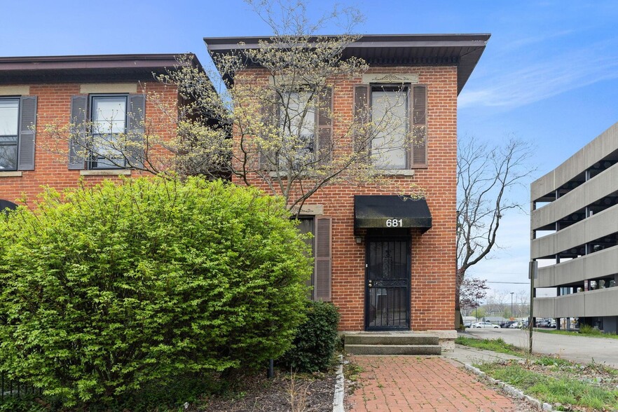 681 S Front St, Columbus, OH en venta - Foto del edificio - Imagen 1 de 9