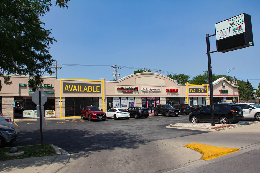 6800-6818 W North Ave, Chicago, IL en alquiler - Foto del edificio - Imagen 2 de 4