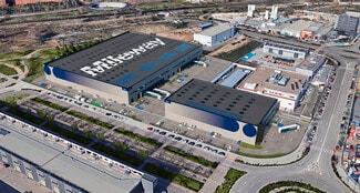 Más detalles de Calle de la Dehesa Vieja, 1-5, Madrid - Nave en alquiler