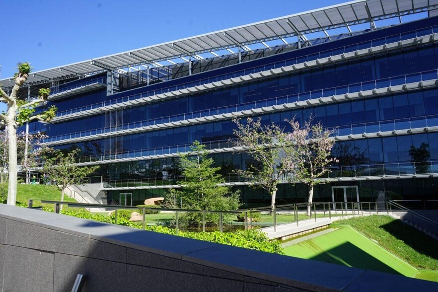 Avenida de la Industria, 22, Tres Cantos, Madrid en alquiler - Plano de la planta - Imagen 1 de 8