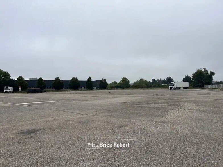 Oficina en Saint-Priest en alquiler - Foto del edificio - Imagen 1 de 5