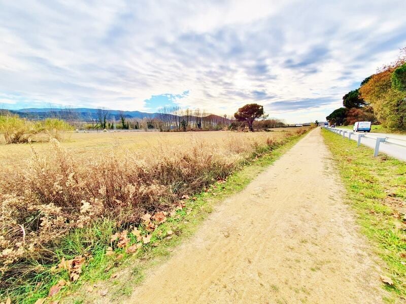 Terreno en Riells i Viabrea, Gerona en venta Foto principal- Imagen 1 de 11