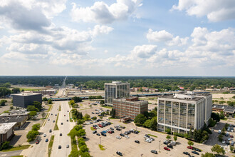 15565 Northland Dr, Southfield, MI - vista aérea  vista de mapa - Image1