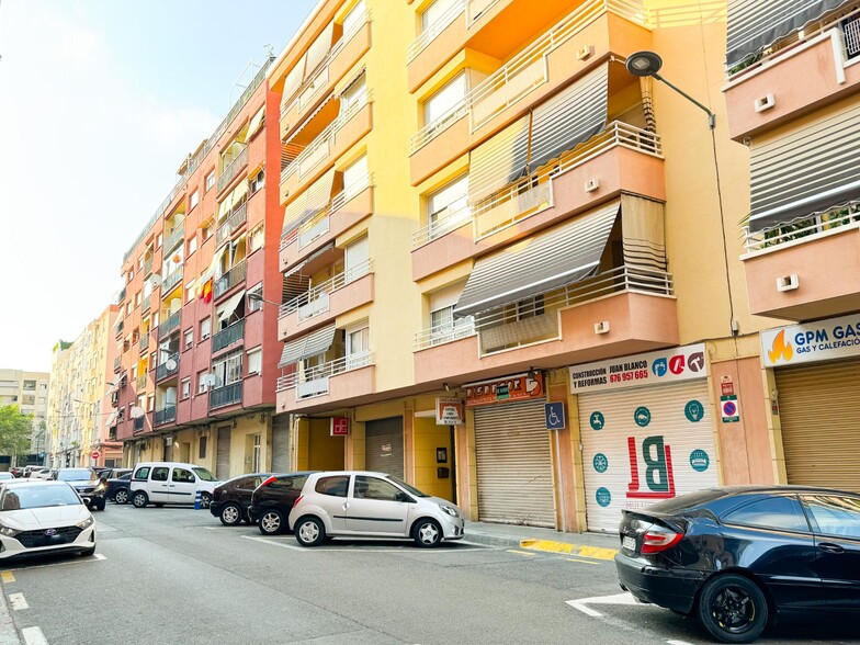 Edificio residencial en Reus, Tarragona en venta - Foto del edificio - Imagen 2 de 3