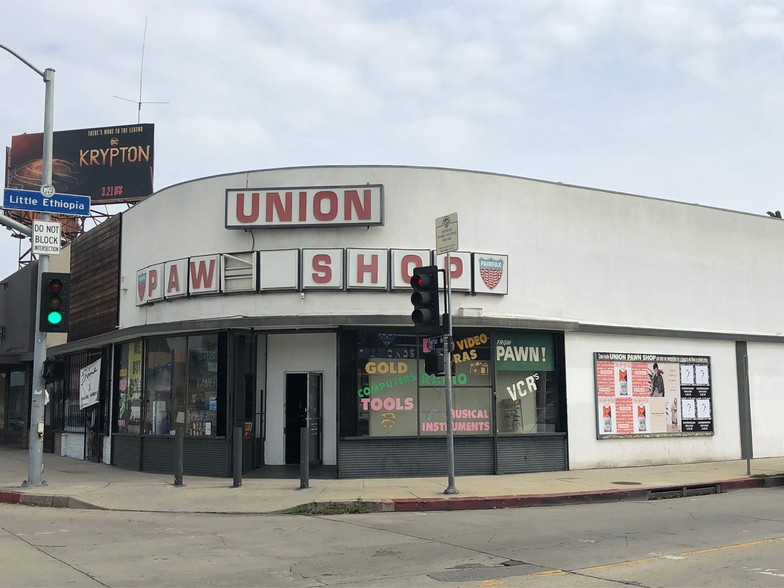 1084-1088 S Fairfax Ave, Los Angeles, CA en alquiler - Foto del edificio - Imagen 2 de 4