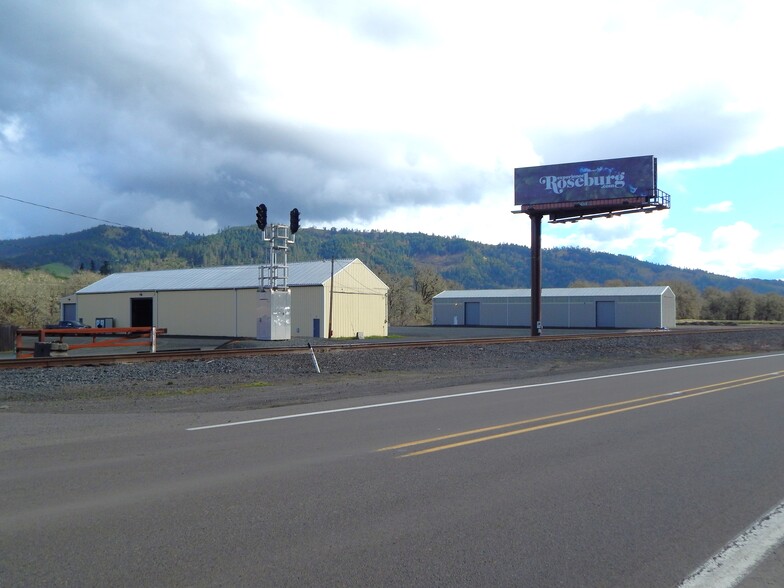 121 Deady Crossing Rd, Sutherlin, OR en alquiler - Foto principal - Imagen 1 de 72