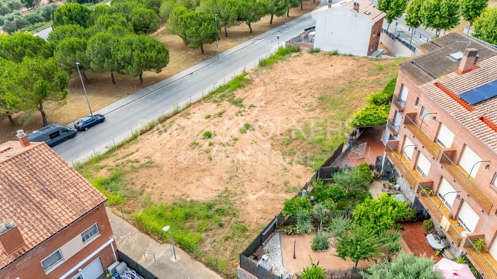 Terreno en Castellbisbal, Barcelona en venta - Foto del edificio - Imagen 3 de 15