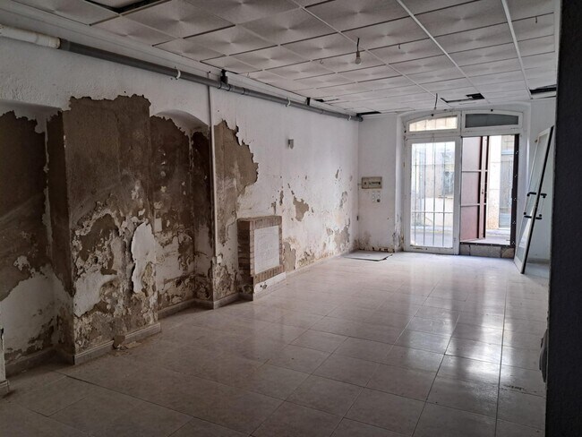 Más detalles de Carrer de la Clapissa, 41, Benicarló - Local en venta